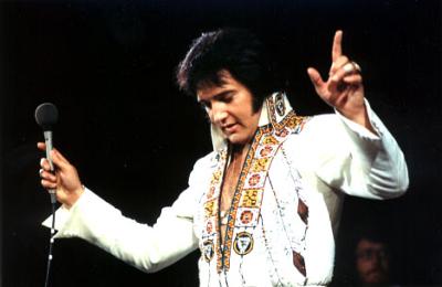 Elvis Onstage (courtesy of Jeff Schrembs Collection)