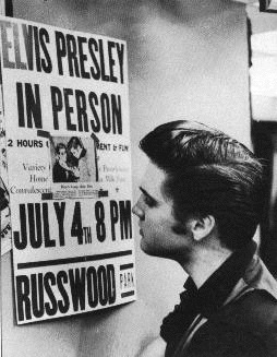 Elvis Presley biography